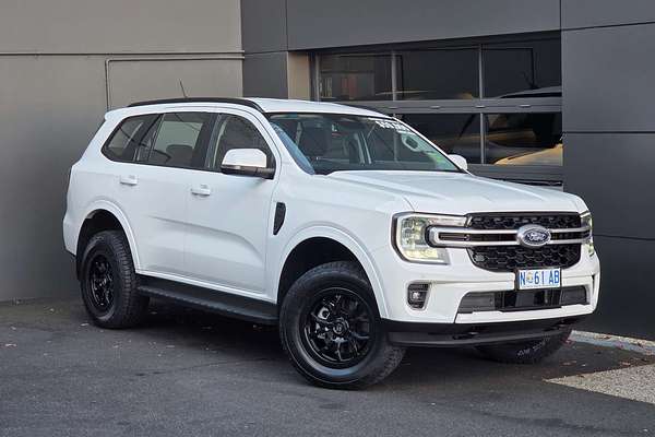 2025 Ford Everest Ambiente 2.0L