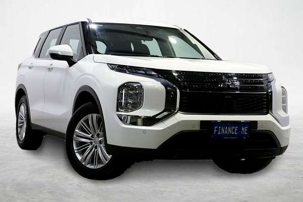 2024 Mitsubishi Outlander ES ZM