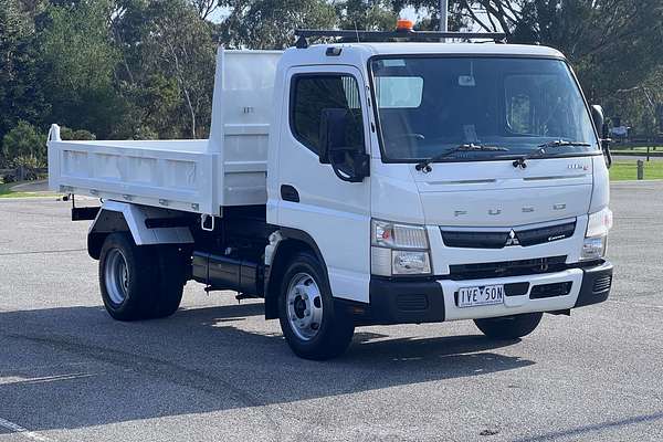 2022 Fuso Canter Mitsubishi 815