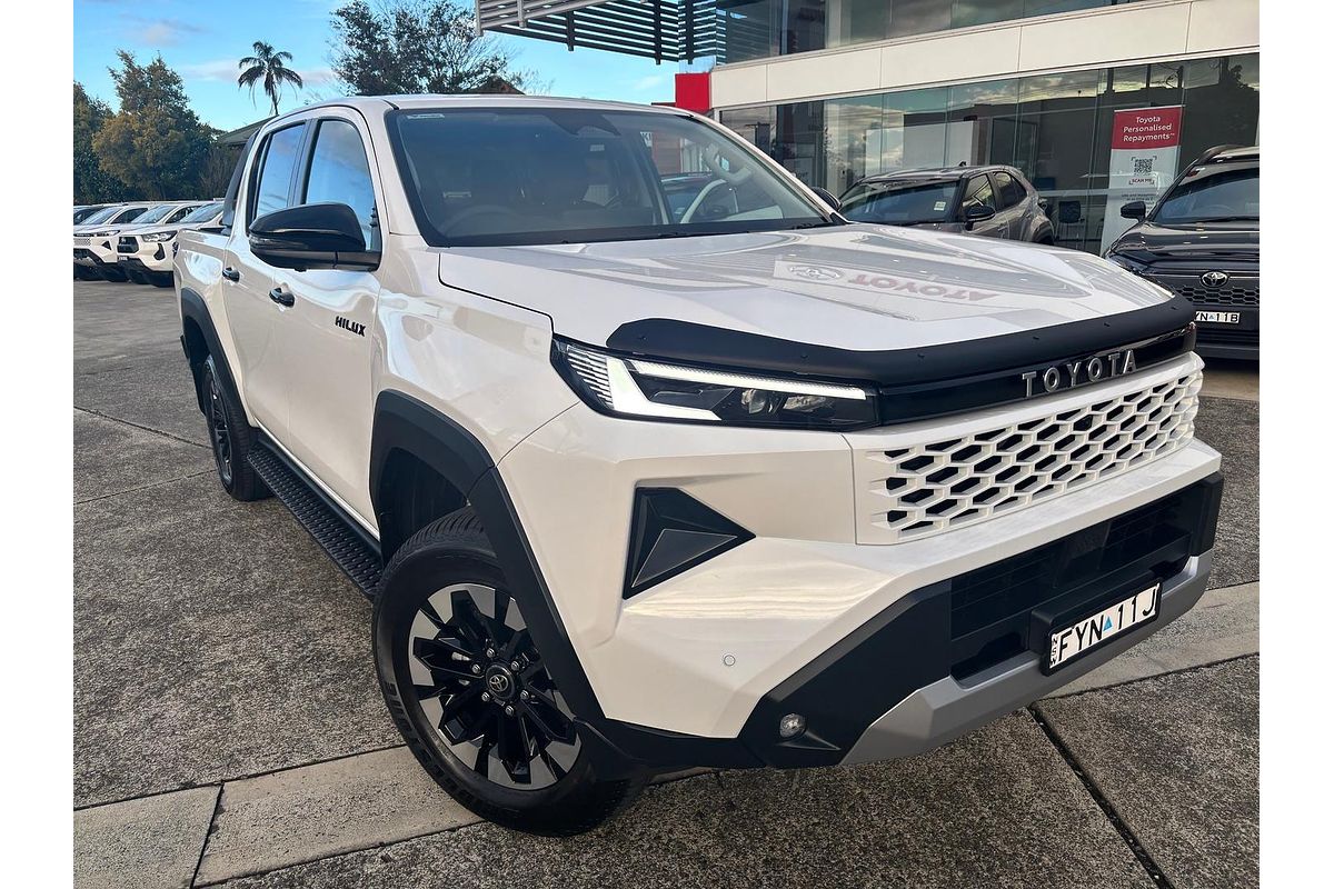 2026 Toyota Hilux SR5 48V GUN227R 4X4
