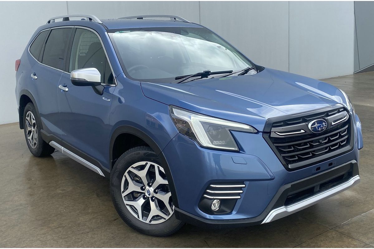 2022 Subaru Forester Hybrid L S5