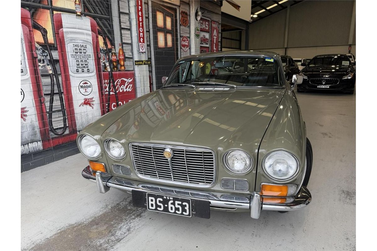 1973 Jaguar XJ6 Series I