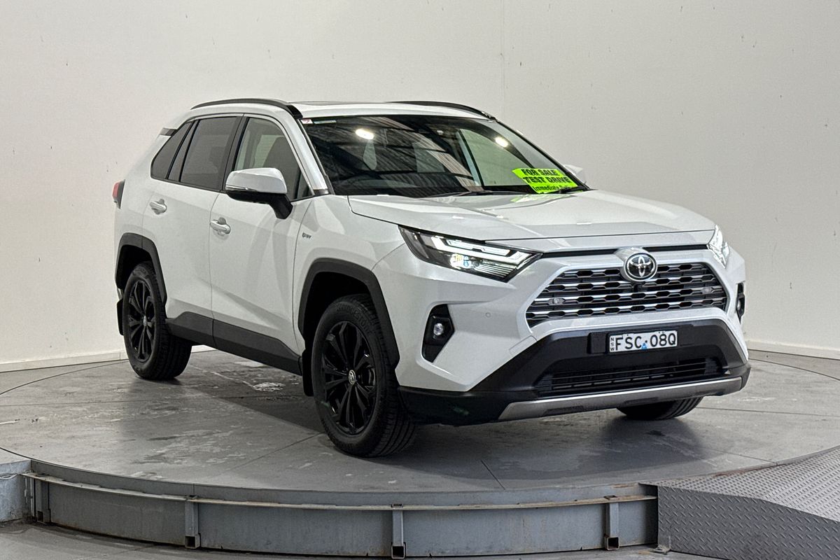 2025 Toyota RAV4 CRUISER (2WD) HYBRID AXAH52R