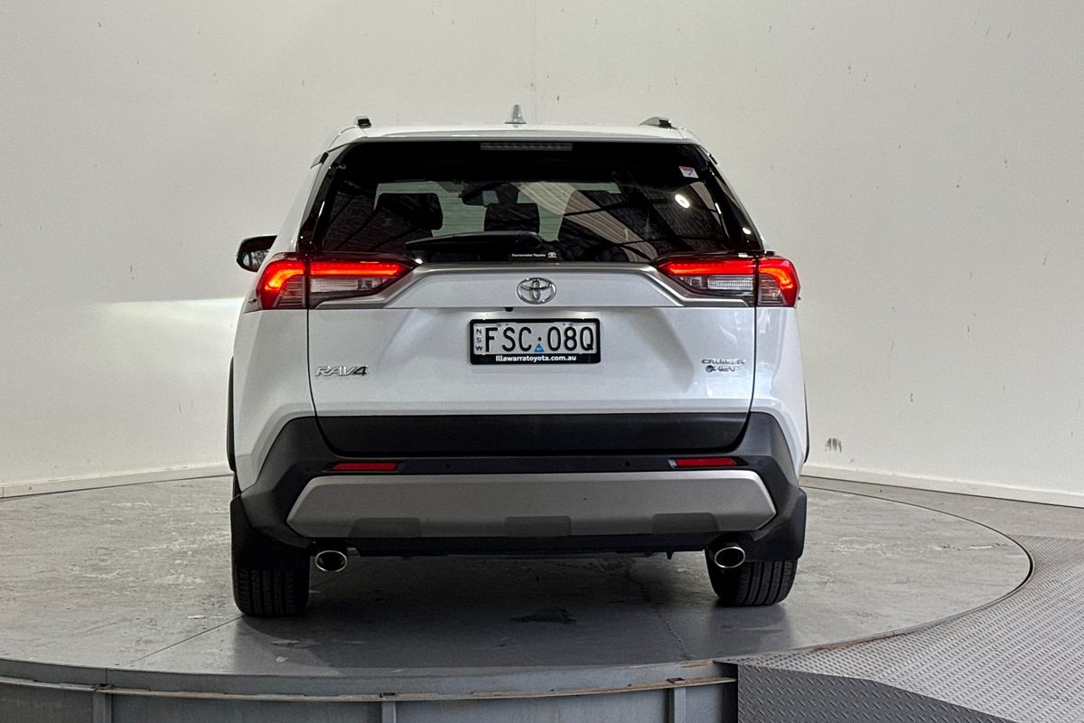 2025 Toyota RAV4 CRUISER (2WD) HYBRID AXAH52R