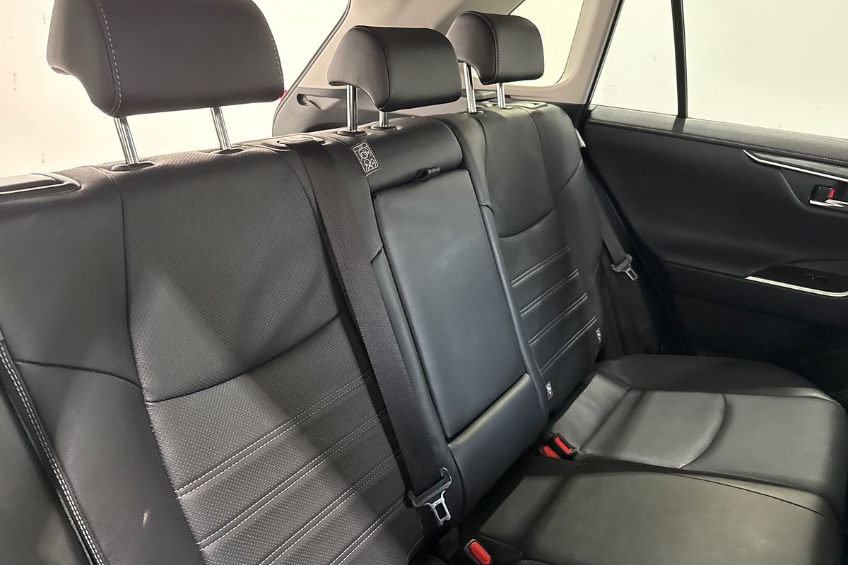 2025 Toyota RAV4 CRUISER (2WD) HYBRID AXAH52R