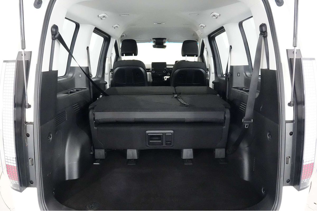 2022 Hyundai STARIA US4.V1