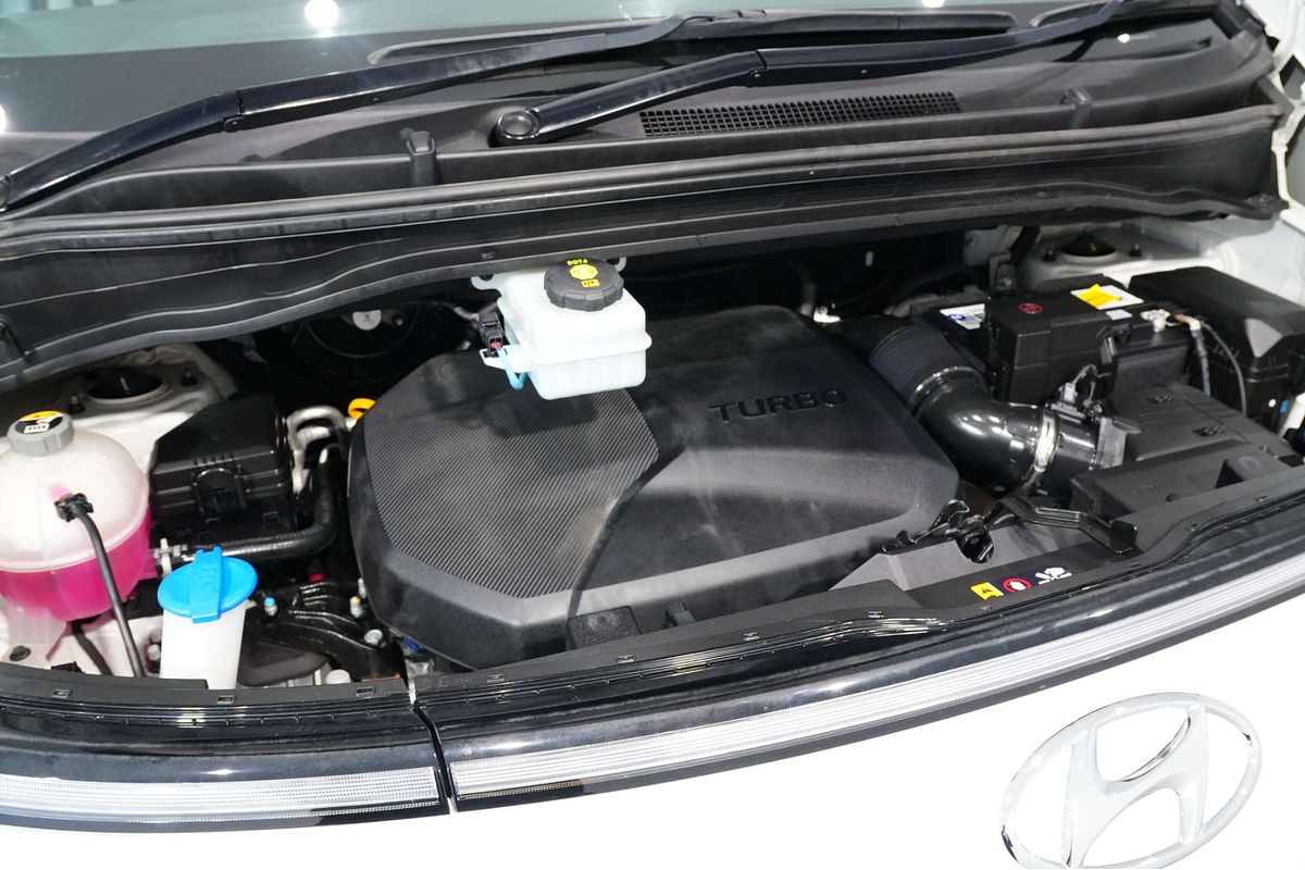 2022 Hyundai STARIA US4.V1