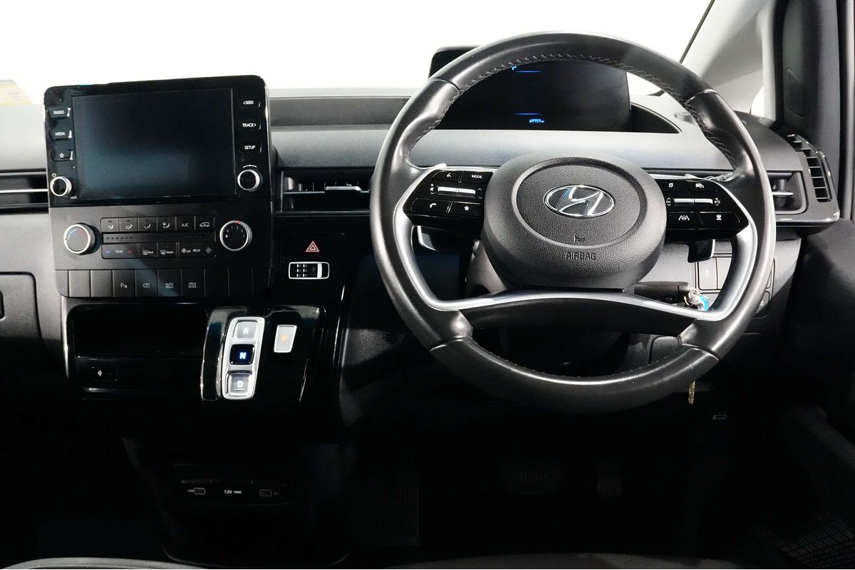 2022 Hyundai STARIA US4.V1