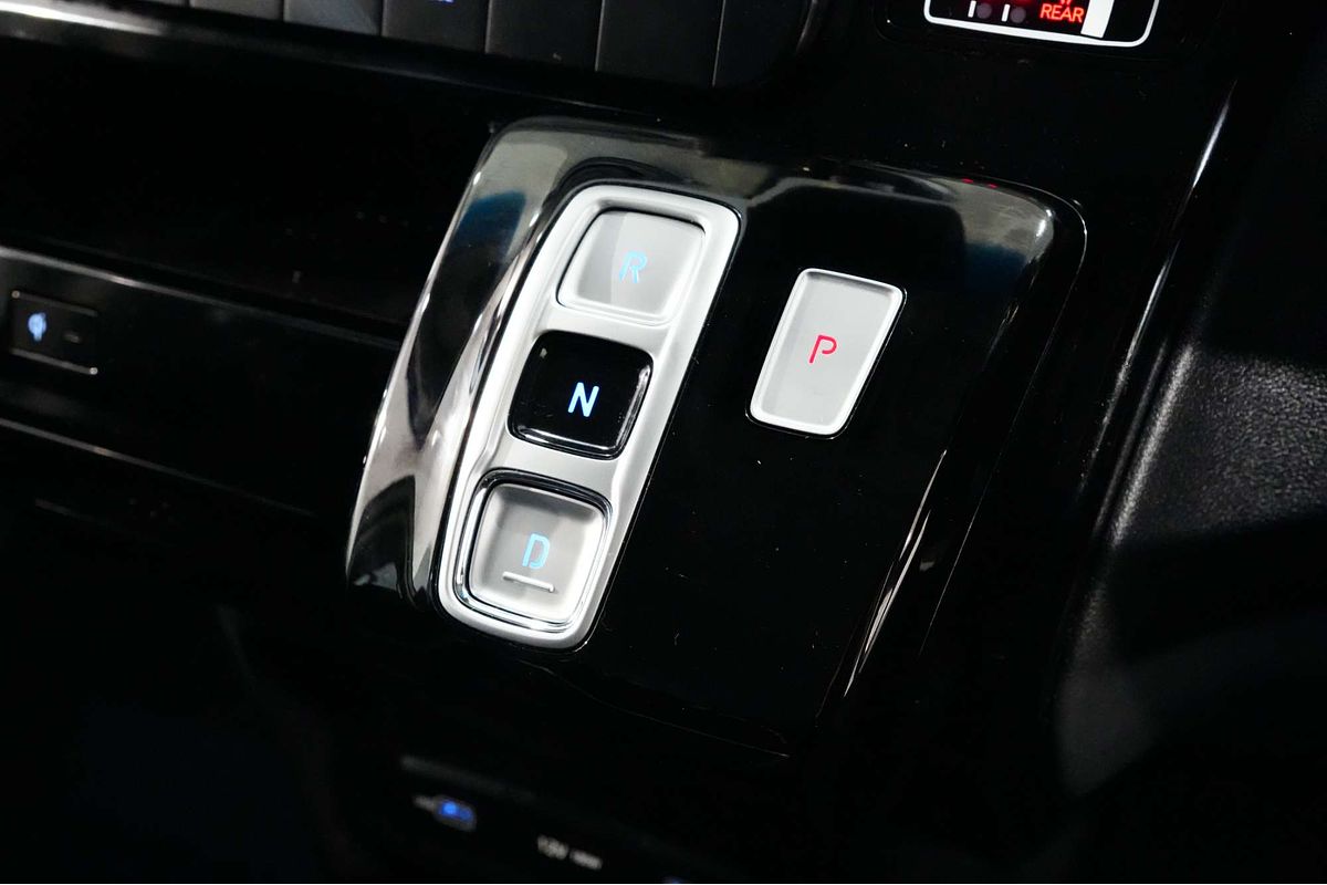 2022 Hyundai STARIA US4.V1