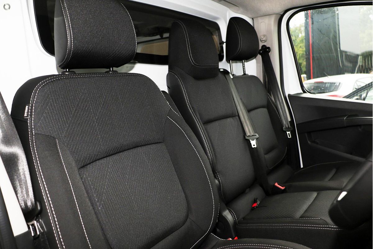 2025 Renault Trafic Premium X82 LWB Low Roof