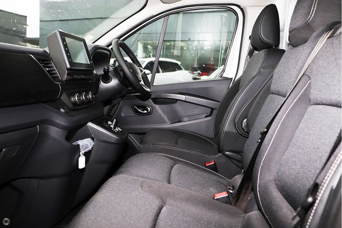 2025 Renault Trafic Premium X82 LWB Low Roof