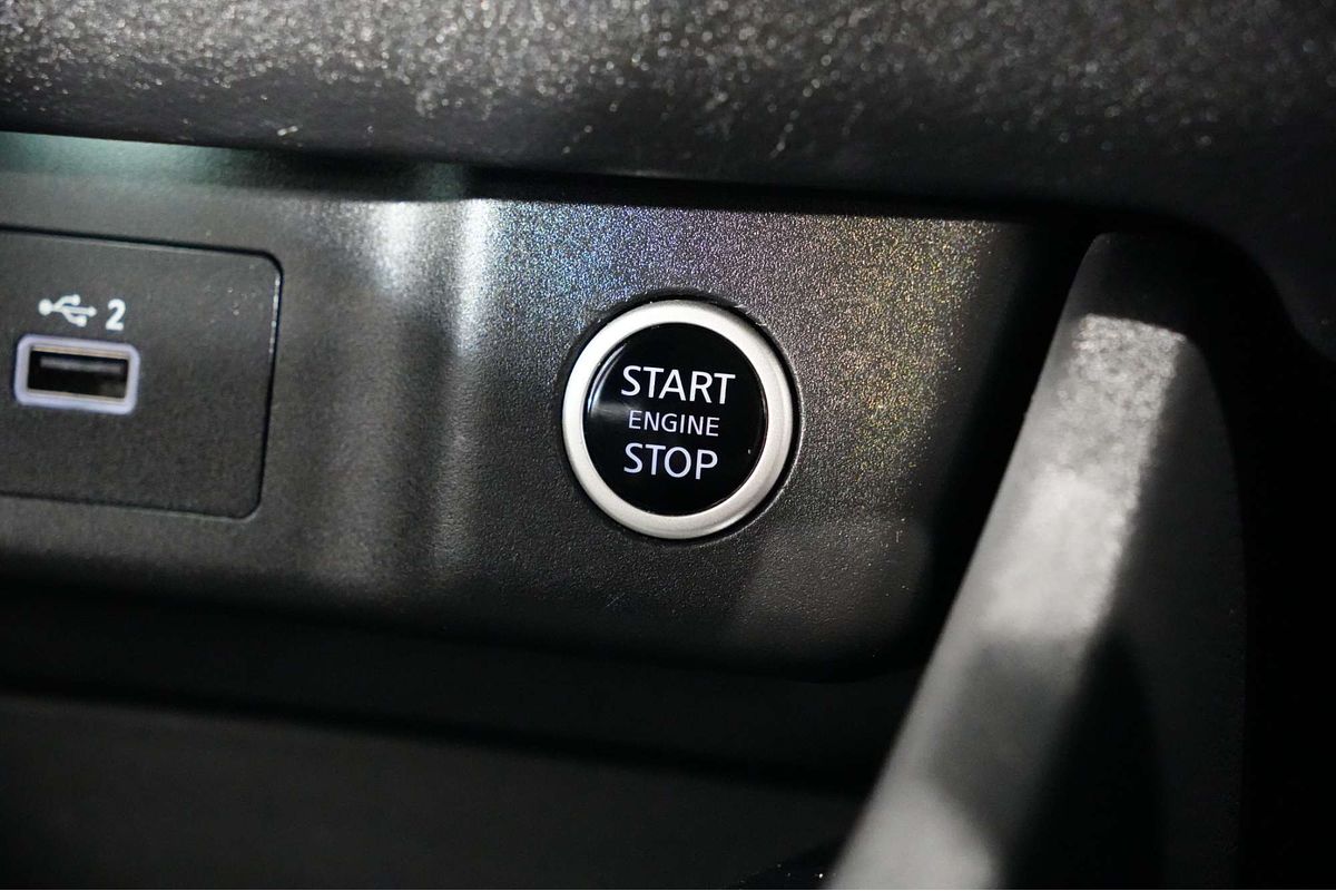 2023 Nissan X-TRAIL ST T33