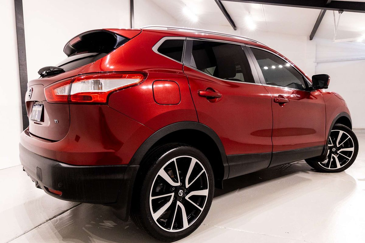 2017 Nissan QASHQAI Ti J11