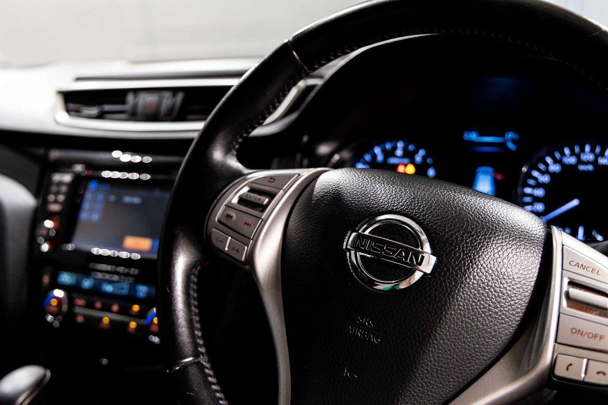 2017 Nissan QASHQAI Ti J11