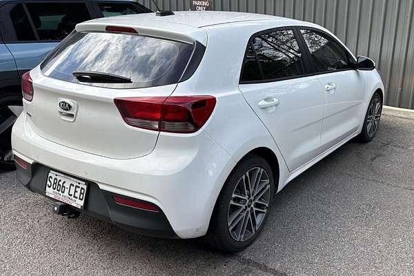 2020 Kia Rio Sport YB thumb-3