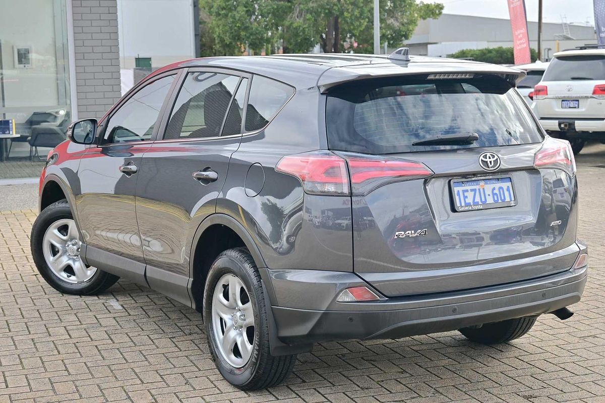 2016 Toyota RAV4 GX ASA44R