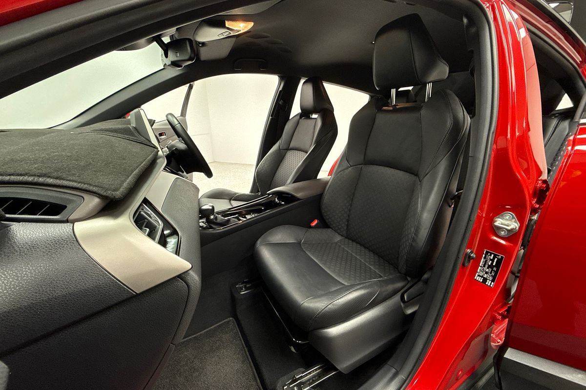 2020 Toyota C-HR NGX10R