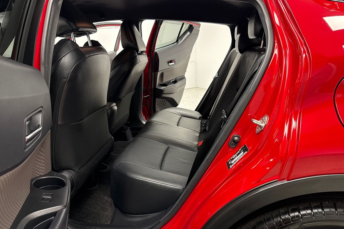 2020 Toyota C-HR NGX10R