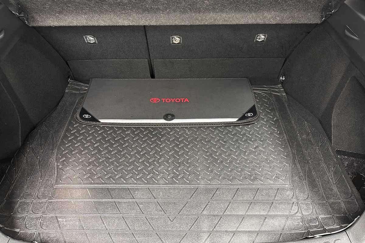 2020 Toyota C-HR NGX10R