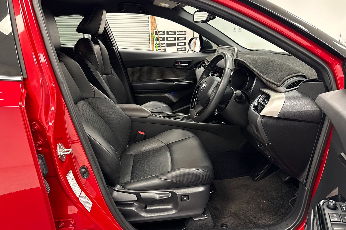 2020 Toyota C-HR NGX10R
