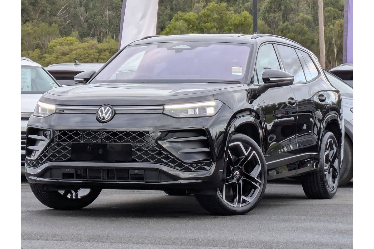 2026 Volkswagen Tayron 200TSI eHybrid R-Line R4