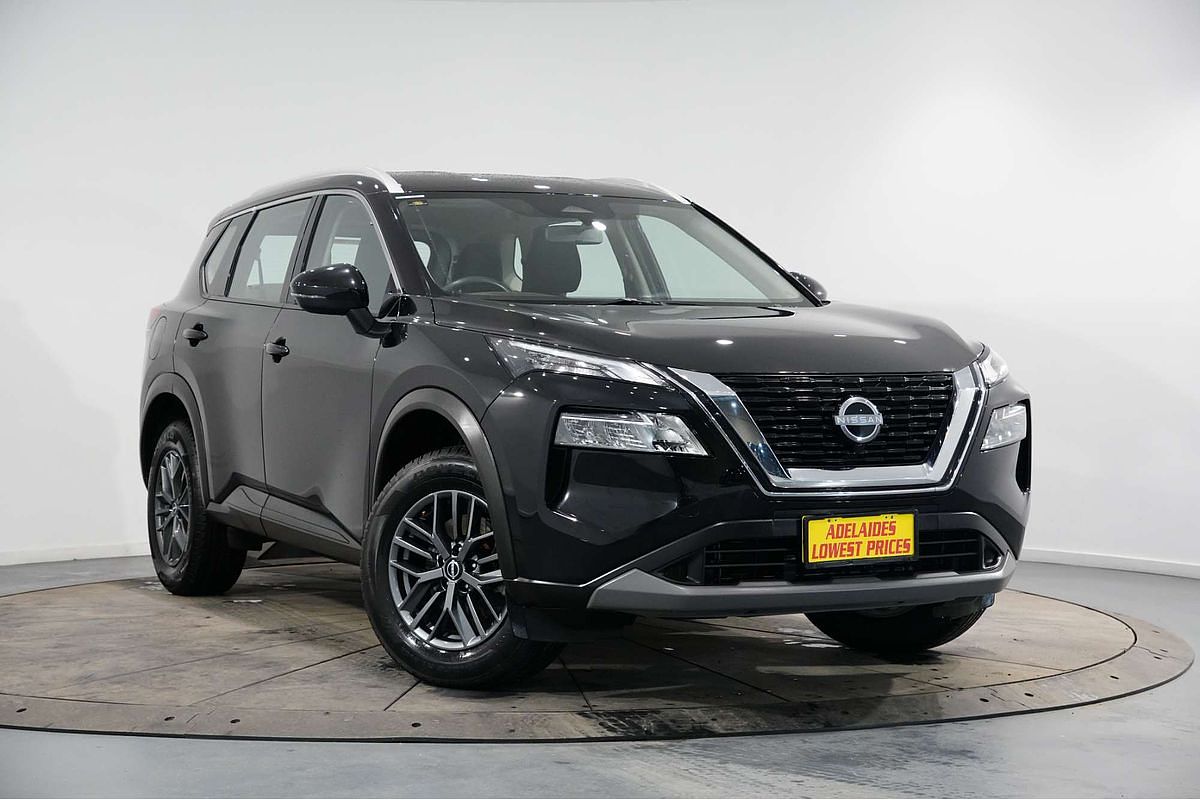 2023 Nissan X-TRAIL ST T33