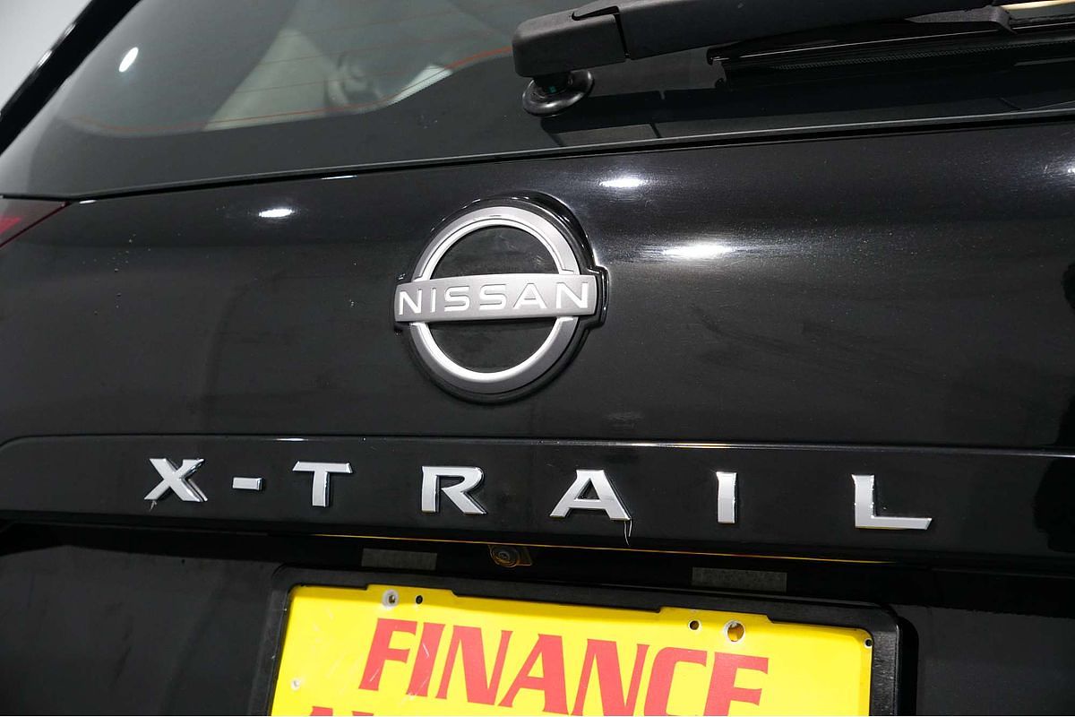 2023 Nissan X-TRAIL ST T33