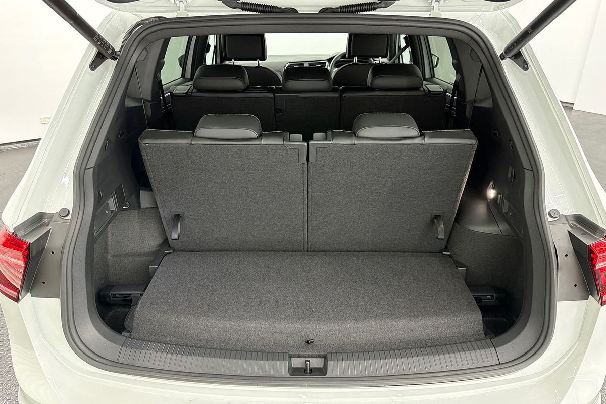 2024 Volkswagen Tiguan 162TSI R-Line Allspace 5N