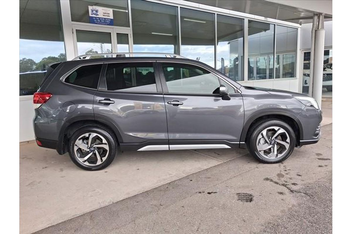 2023 Subaru Forester 2.5i-S S5