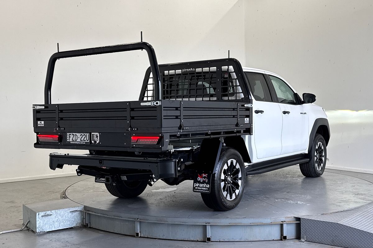 2025 Toyota Hilux SR5 48V GUN227R 4X4