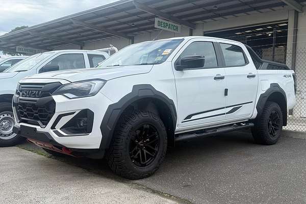 2026 Isuzu D-MAX BLADE 4X4