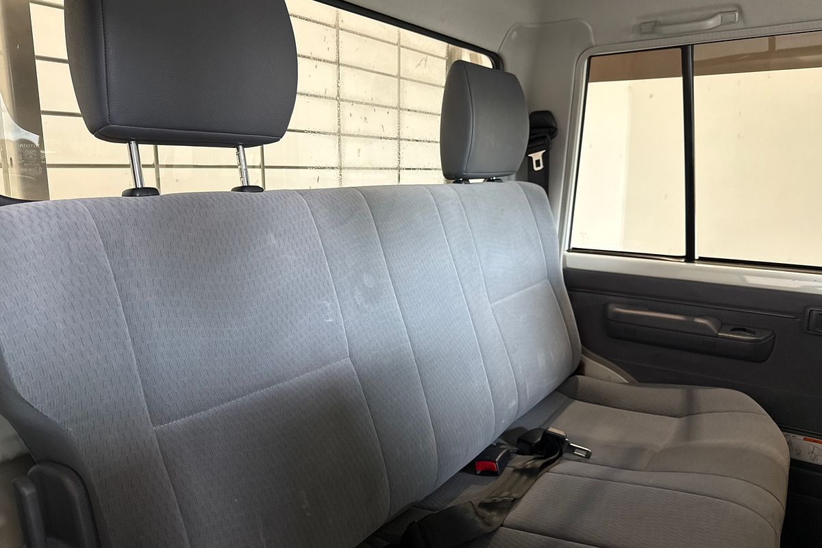2024 Toyota Landcruiser GXL VDJL79R