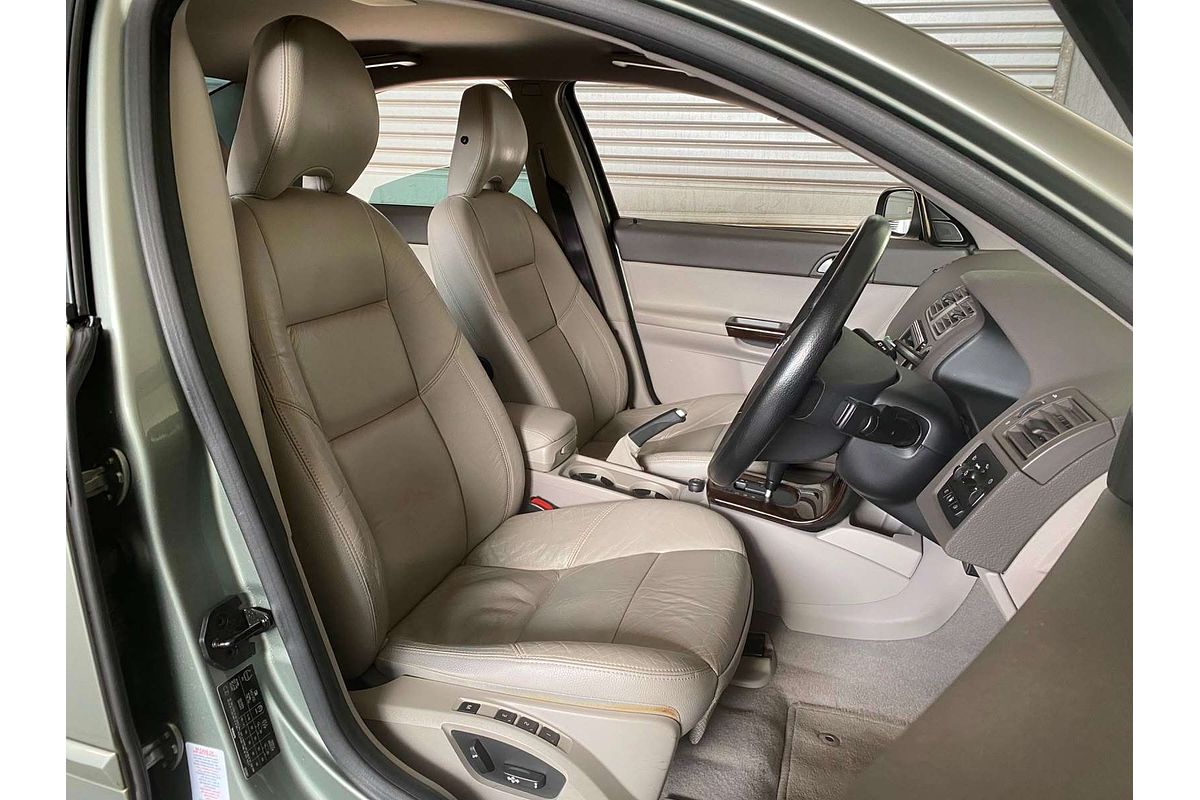 S40 MY07 2.4 S 2.4L 5Cyl MULTI POINT F/INJ 5 SP AUTOMATIC GEARTRONIC 4D SEDAN
