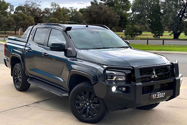 2025 Mitsubishi Triton GSR MV 4X4