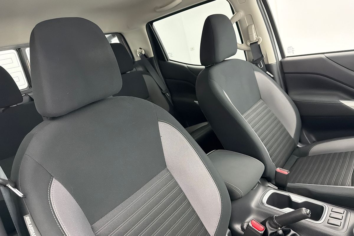2024 Nissan Navara ST-X D23 4X4