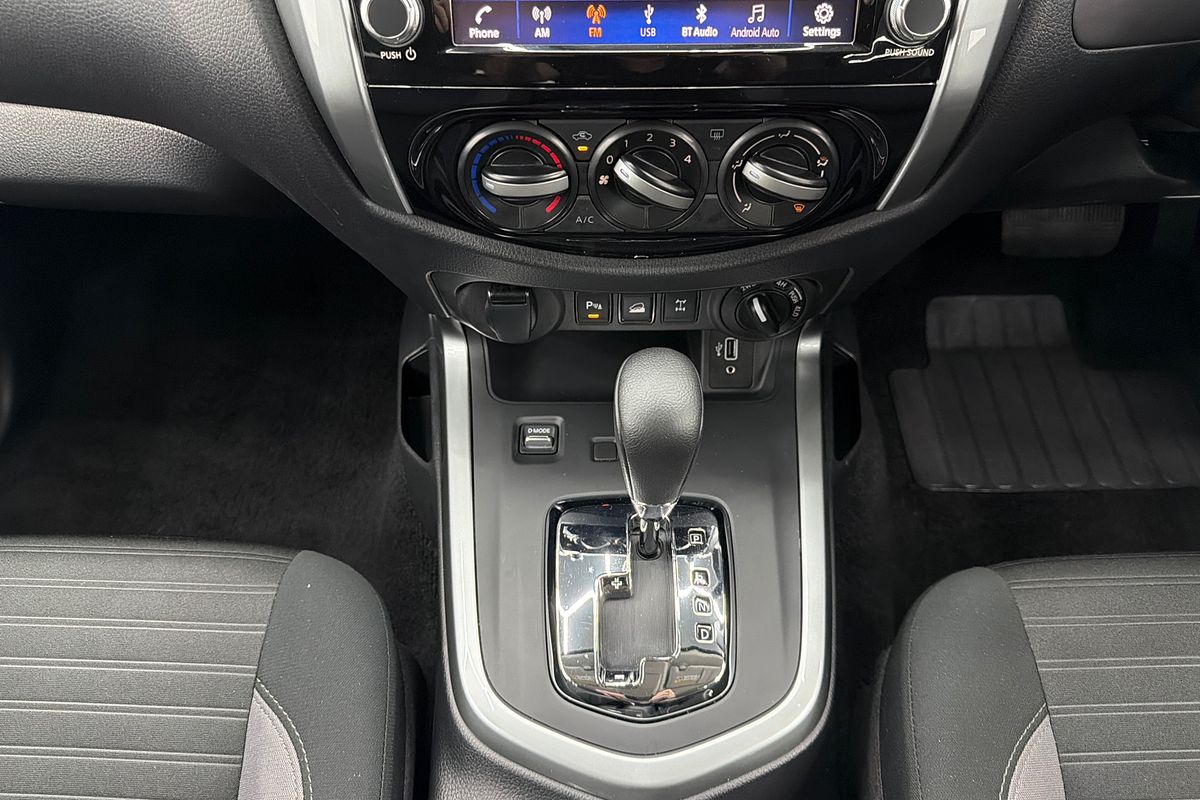 2024 Nissan Navara ST-X D23 4X4