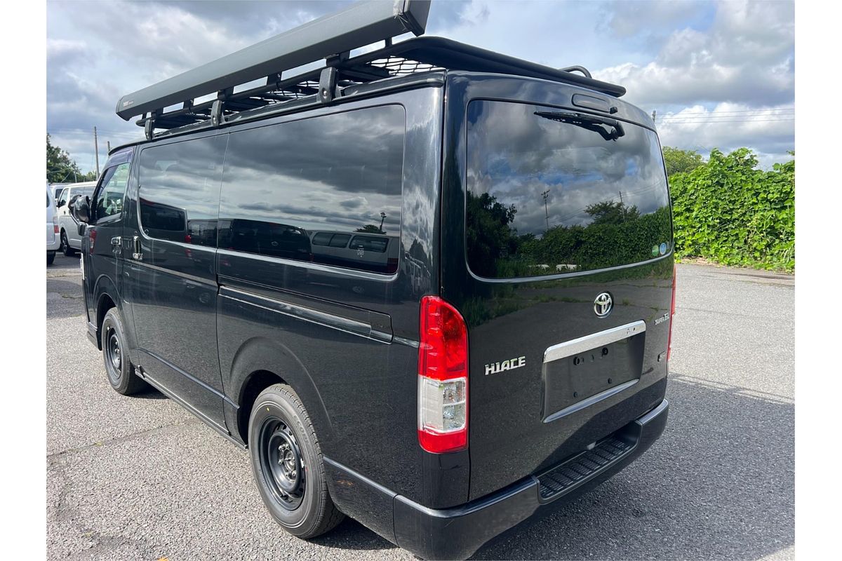 2018 Toyota Hiace