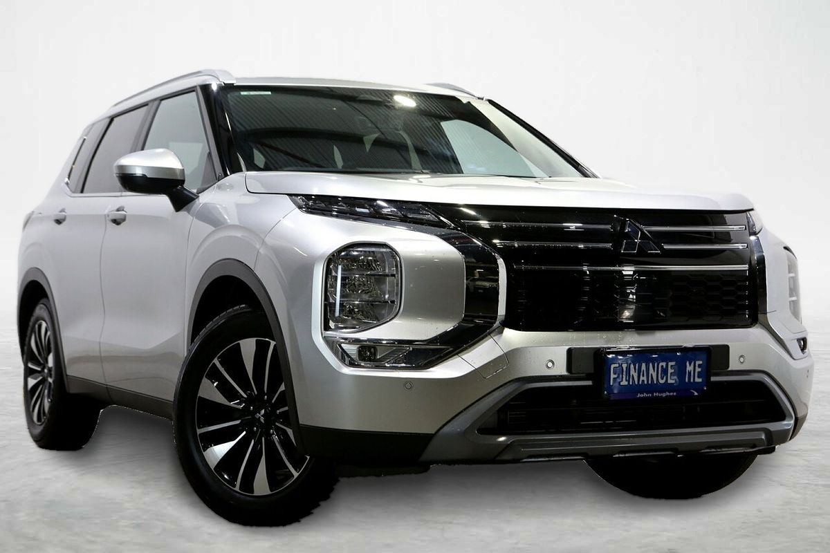 2025 Mitsubishi Outlander LS ZM