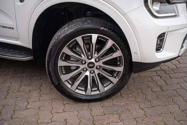 2022 Ford Everest Platinum 3.0L thumb-2