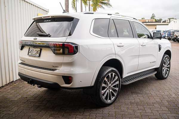 2022 Ford Everest Platinum 3.0L thumb-4