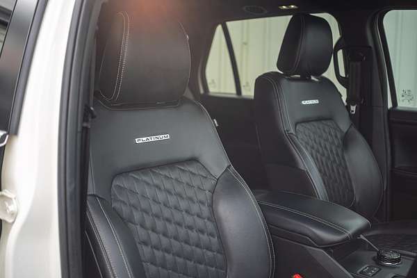 2022 Ford Everest Platinum 3.0L thumb-20