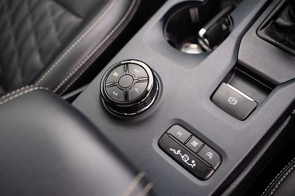 2022 Ford Everest Platinum 3.0L thumb-32