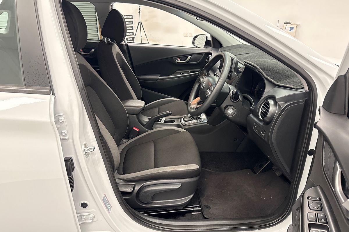 2020 Hyundai Kona Active OS.3