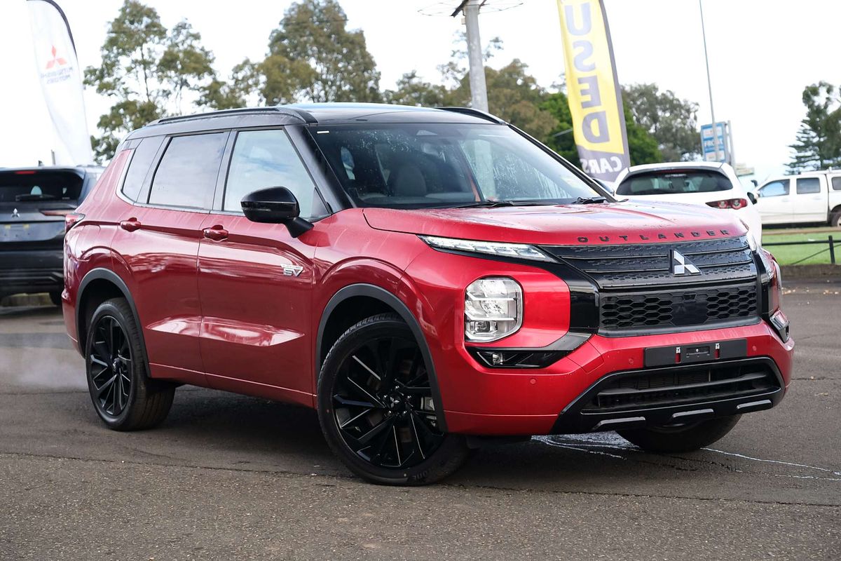 2025 Mitsubishi Outlander PHEV GSR ZM