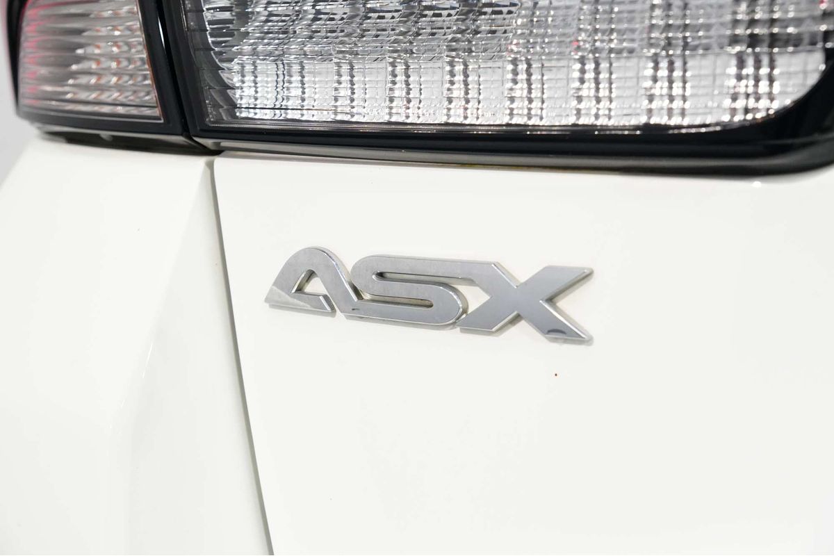 2019 Mitsubishi ASX ES XC