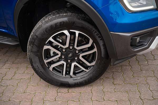 2025 Ford Ranger Sport 4X4 2.0L thumb-2