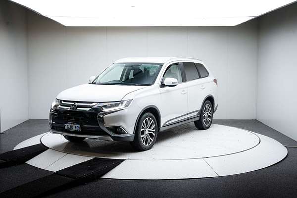 2017 Mitsubishi Outlander LS Safety Pack ZK