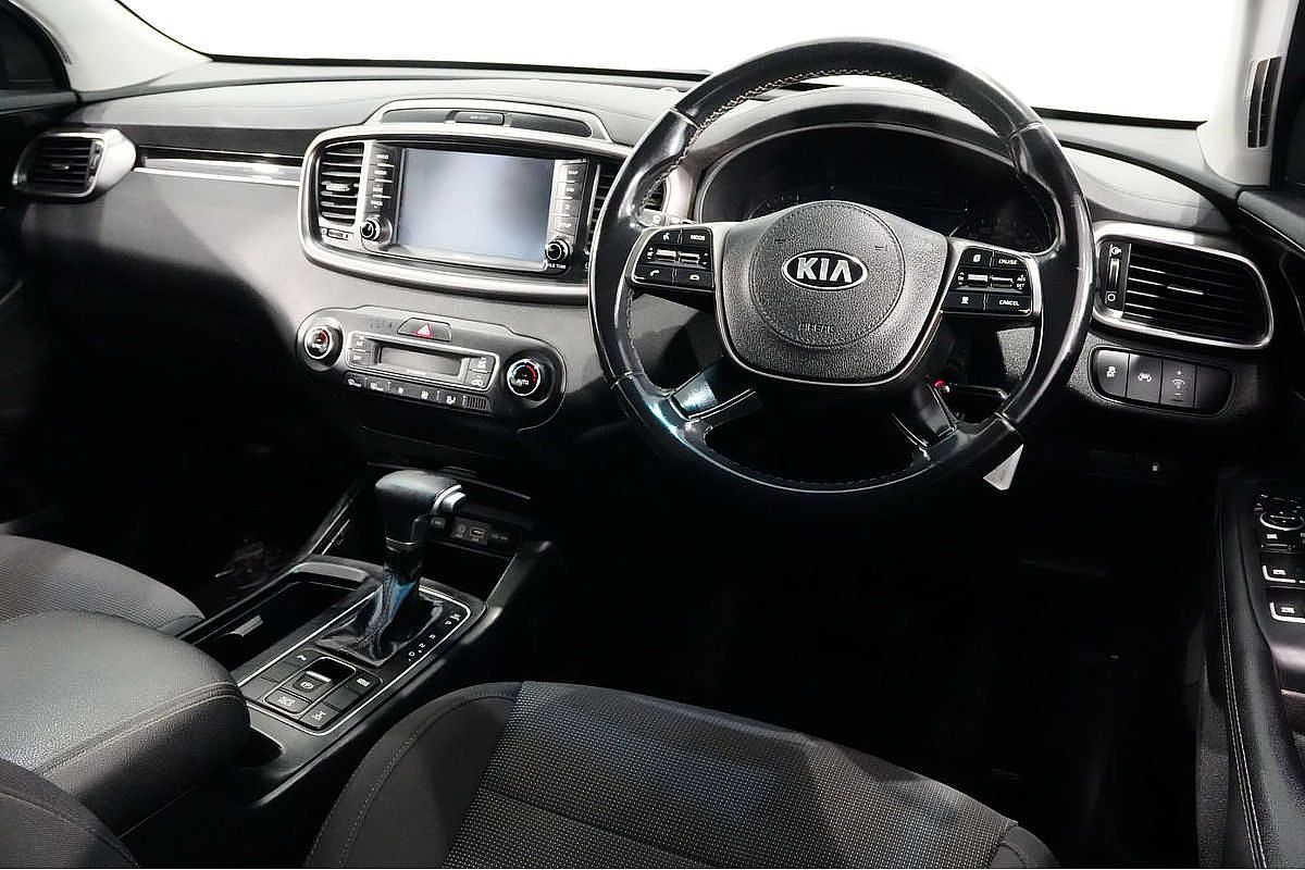 2019 Kia Sorento Si UM