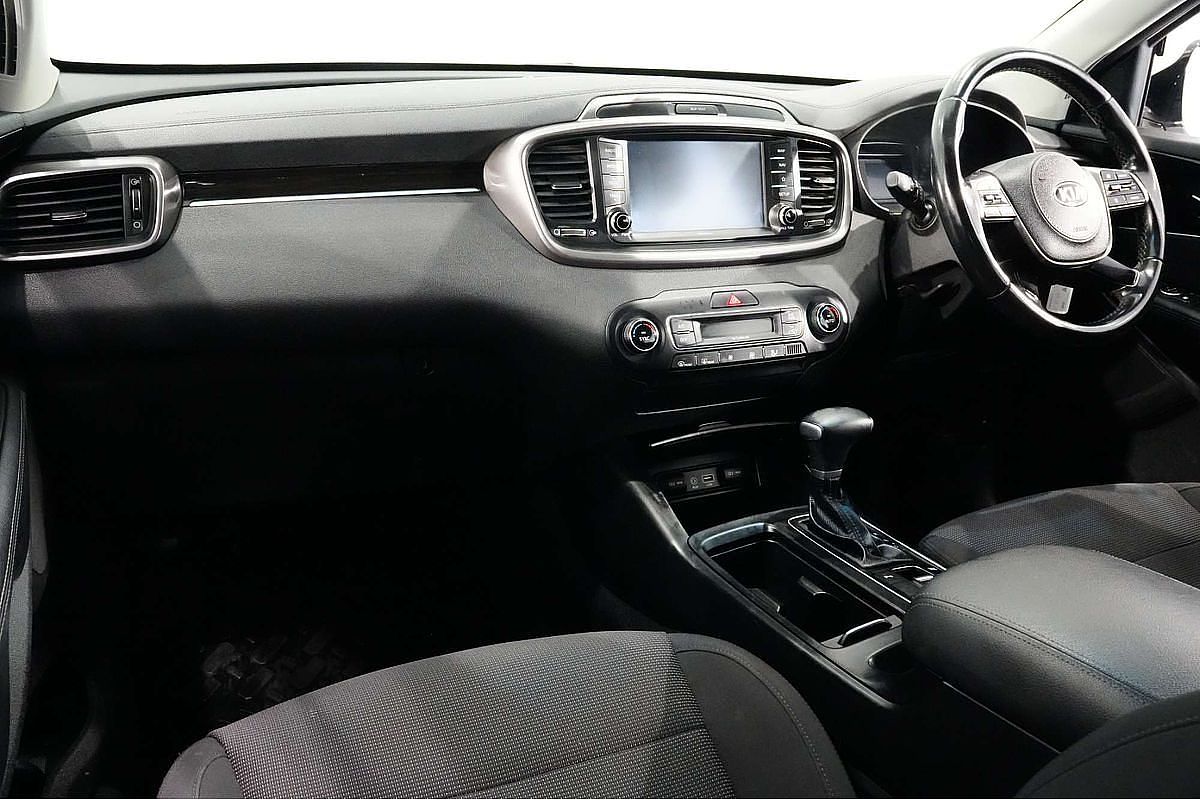 2019 Kia Sorento Si UM