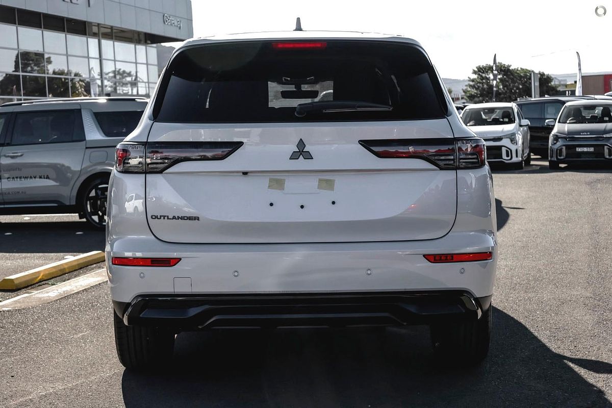 2026 Mitsubishi Outlander Black Edition ZM